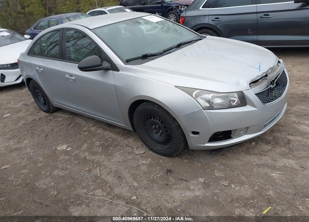 2014 CHEVROLET CRUZE LS MANUAL VIN: 1G1PB5SH2E7326611
