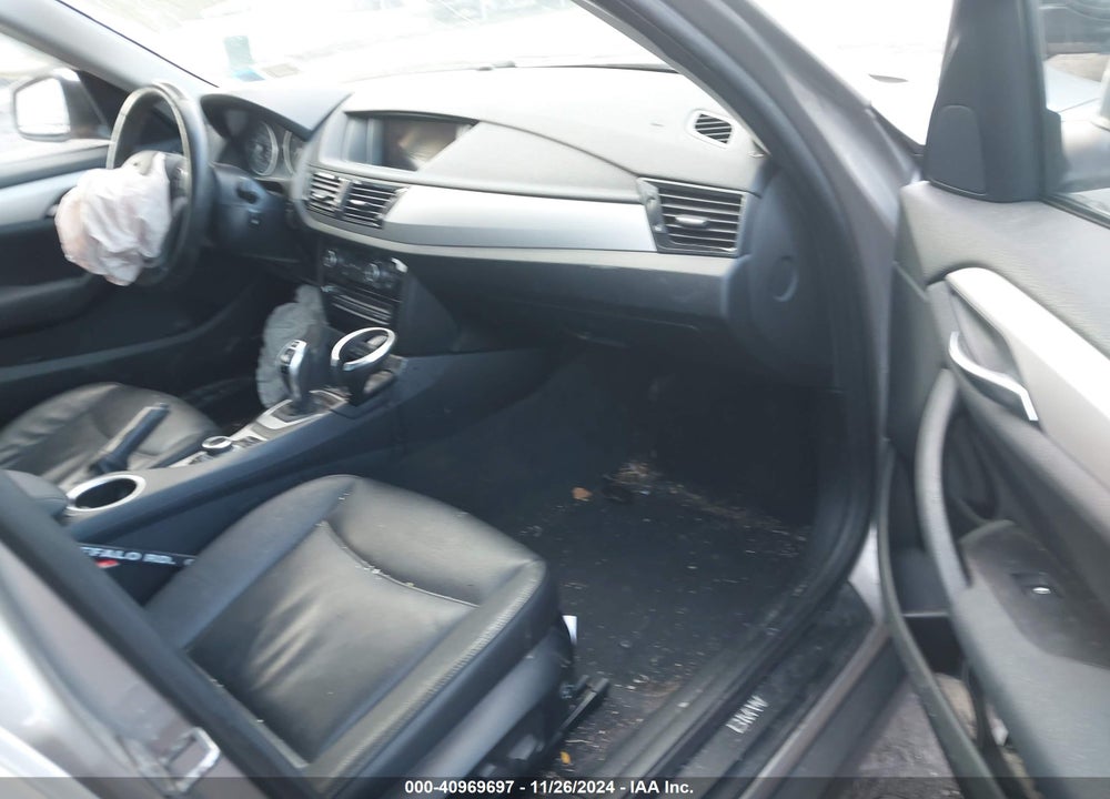 2014 BMW X1 XDRIVE28I VIN: WBAVL1C58EVY13328