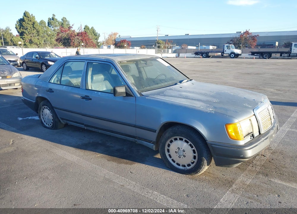 1987 MERCEDES-BENZ 300 DT VIN: WDBEB33D0HA519344