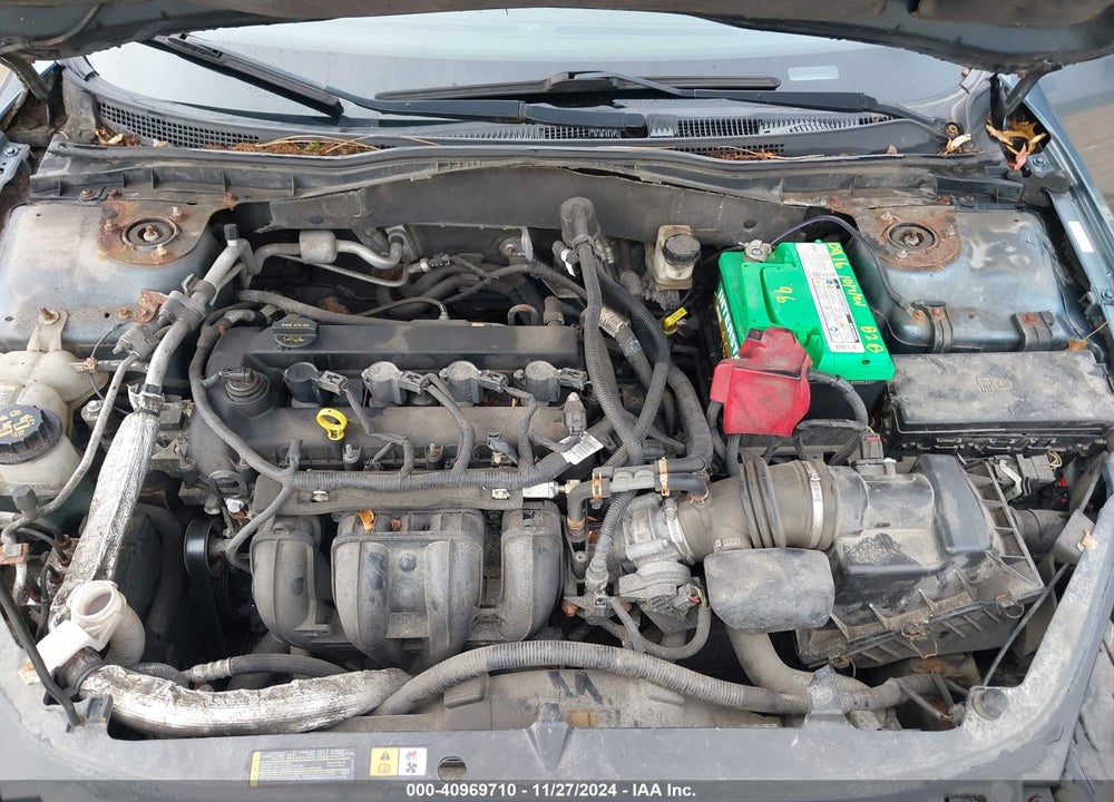 2011 FORD FUSION VIN: 3FAHP0HA0BR147682