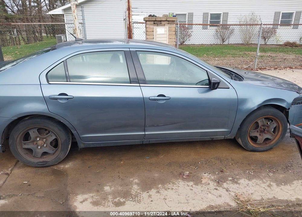 2011 FORD FUSION VIN: 3FAHP0HA0BR147682