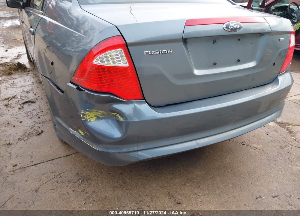 2011 FORD FUSION VIN: 3FAHP0HA0BR147682