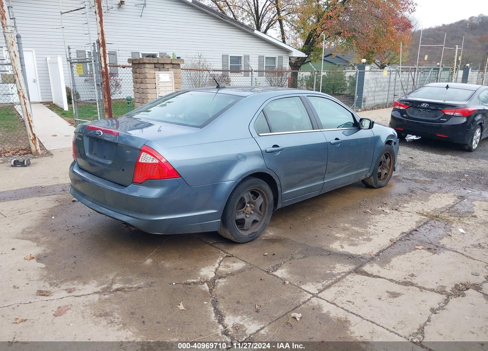 2011 FORD FUSION VIN: 3FAHP0HA0BR147682