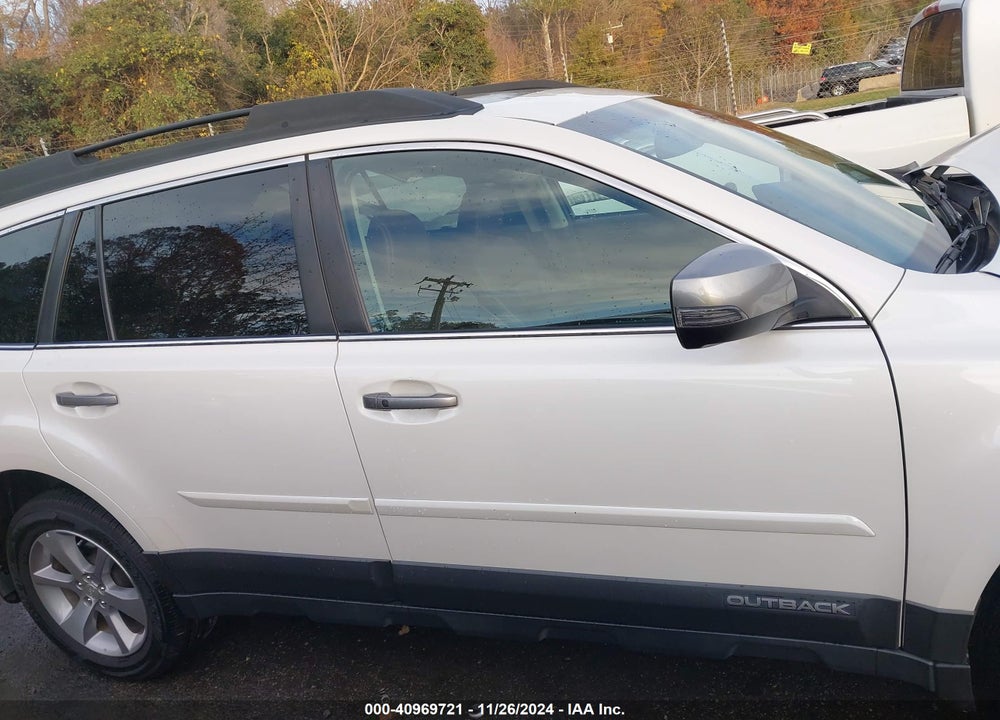 2014 SUBARU OUTBACK 2.5I LIMITED VIN: 4S4BRCPC9E3280227