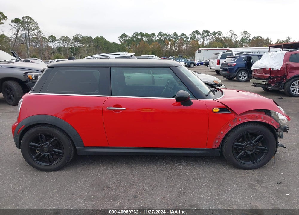 2013 MINI HARDTOP COOPER VIN: WMWSU3C5XDT548207