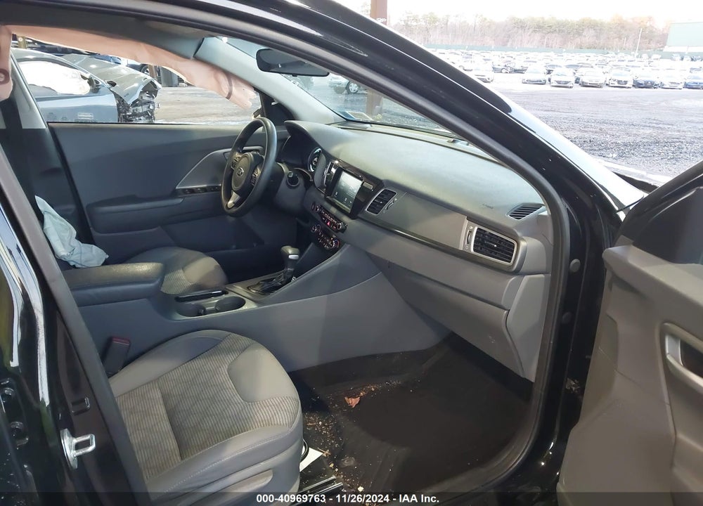 2019 KIA NIRO LX VIN: KNDCB3LC4K5217250