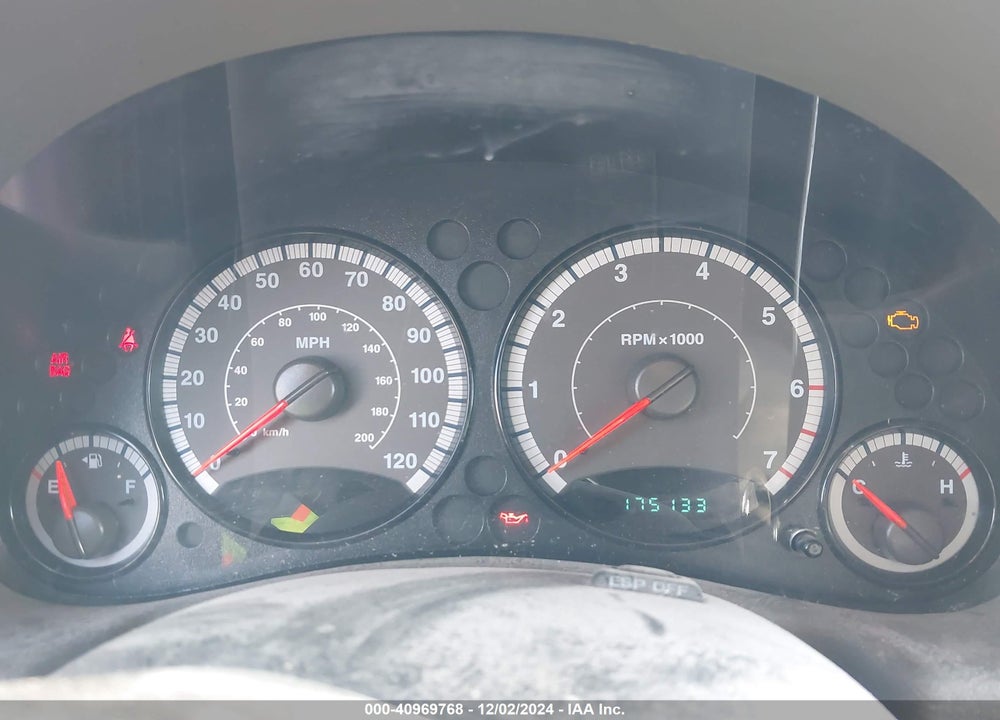 2007 JEEP LIBERTY SPORT VIN: 1J4GL48K47W573309