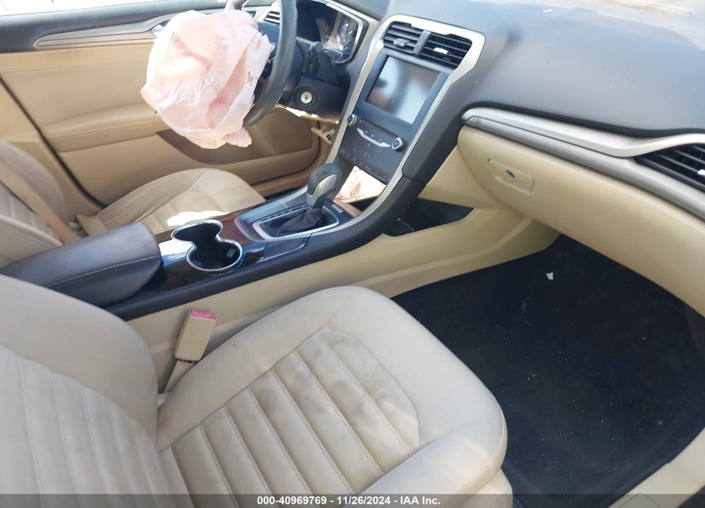 2014 FORD FUSION SE VIN: 3FA6P0HD7ER312097