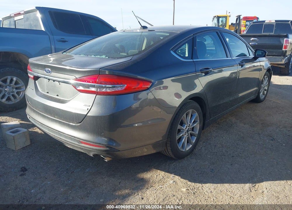 2017 FORD FUSION VIN: 3FA6P0HD2HR240584