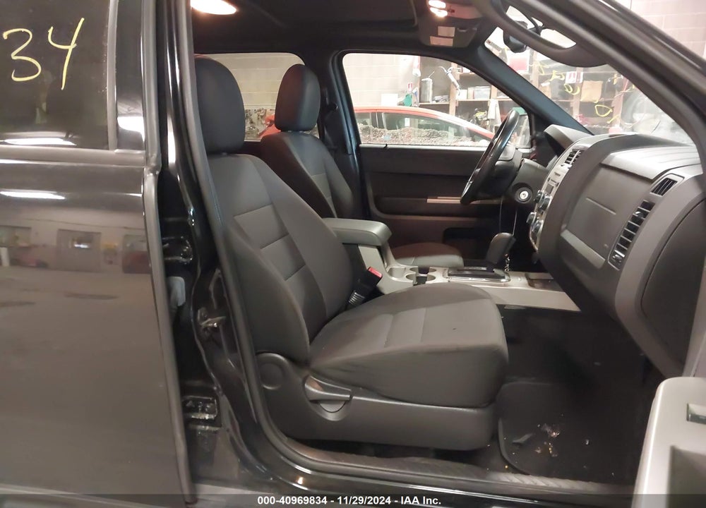 2011 FORD ESCAPE XLT VIN: 1FMCU9DG0BKC36597