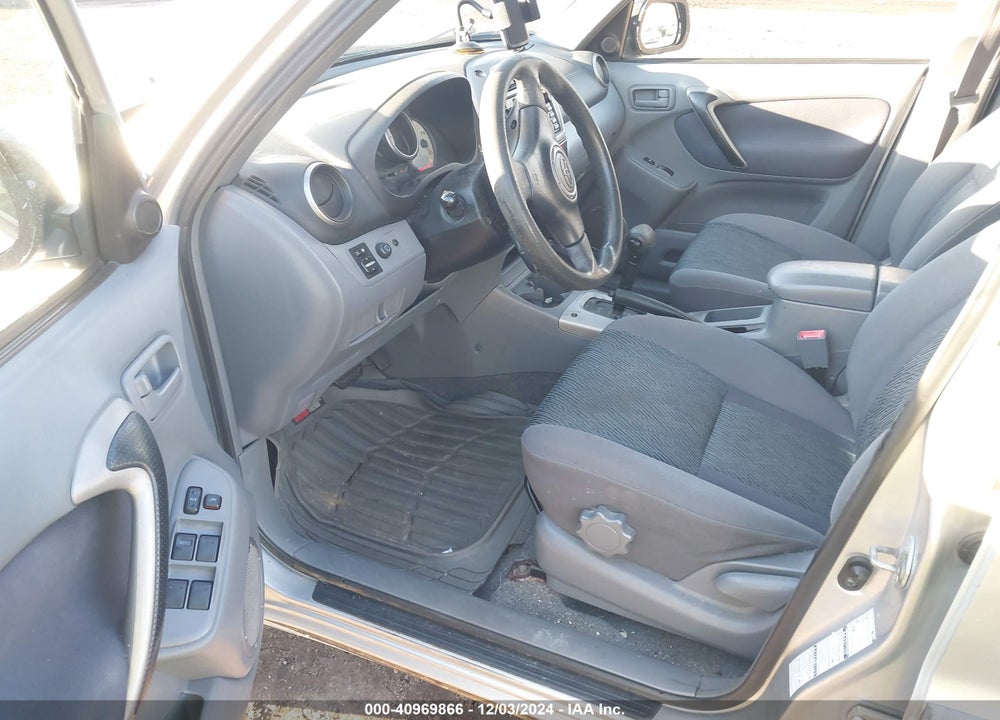 2001 TOYOTA RAV4 VIN: JTEHH20V016011240