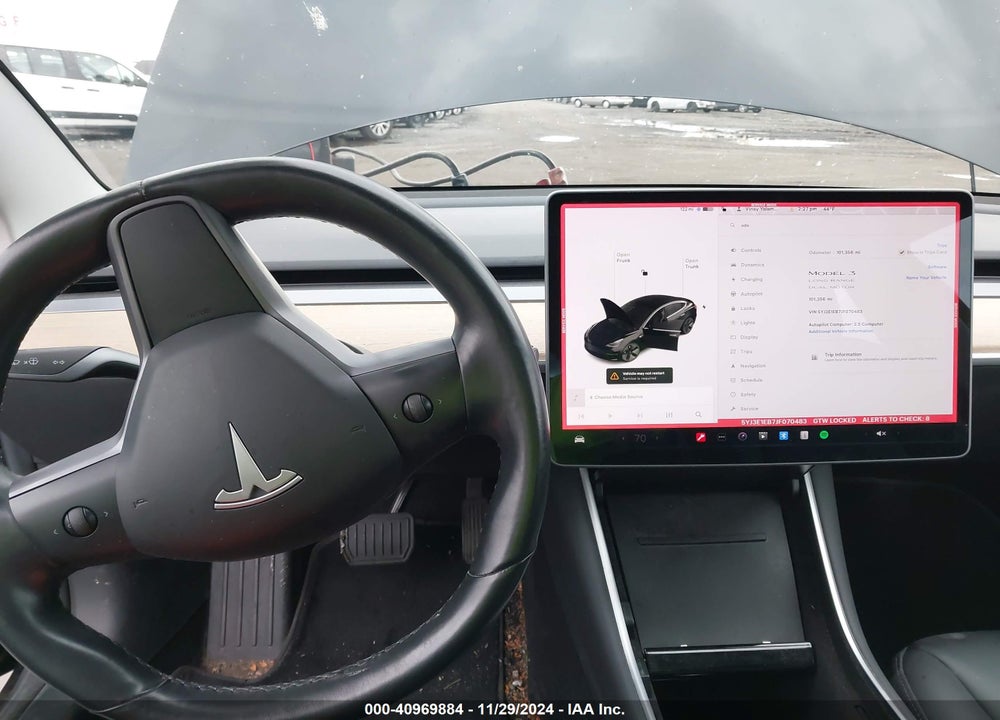 2018 TESLA MODEL 3 VIN: 5YJ3E1EB7JF070483