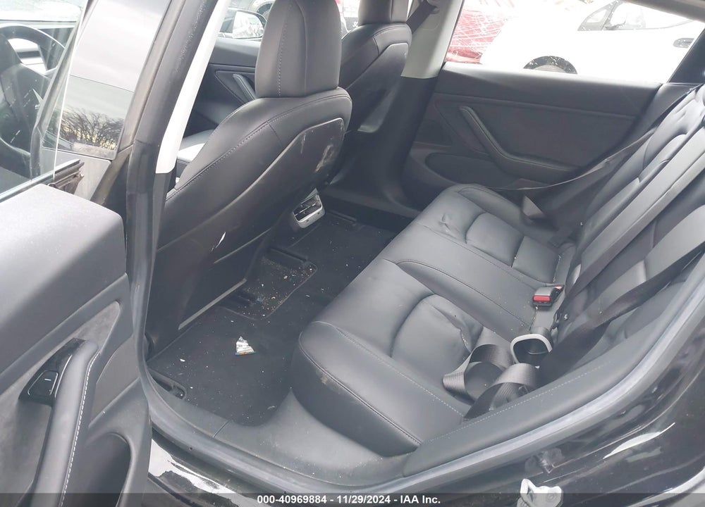2018 TESLA MODEL 3 VIN: 5YJ3E1EB7JF070483