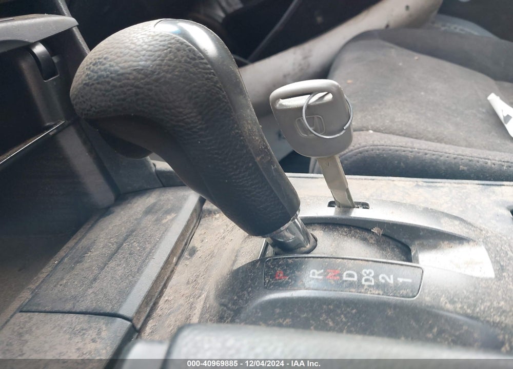 2010 HONDA ACCORD CPE VIN: 1HGCS1B34AA004604