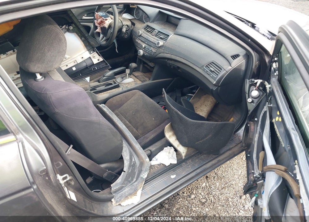 2010 HONDA ACCORD CPE VIN: 1HGCS1B34AA004604