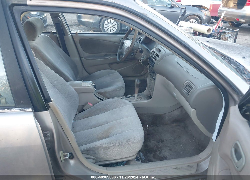 2001 TOYOTA COROLLA LE VIN: 2T1BR12E11C394371