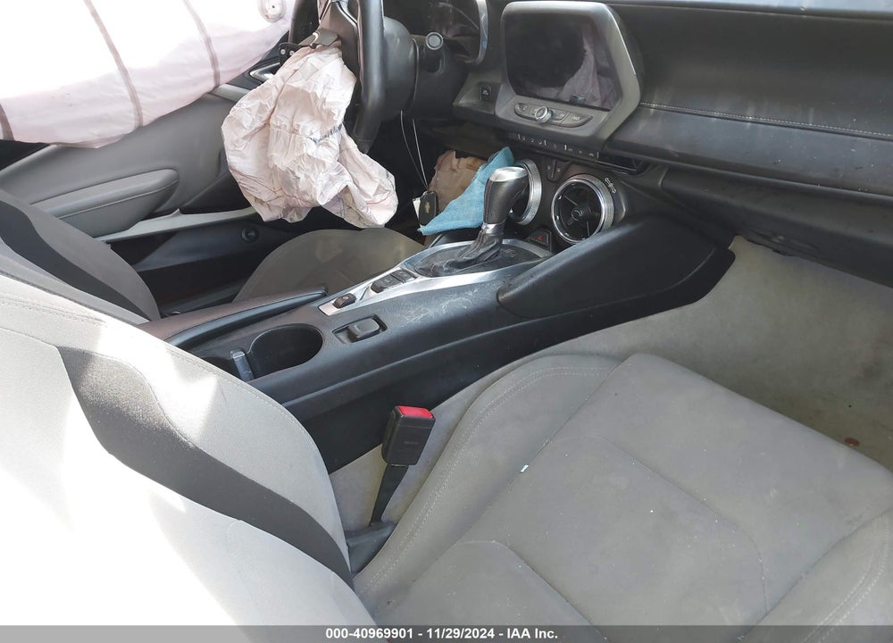 2018 CHEVROLET CAMARO 1SS VIN: 1G1FF1R74J0134079