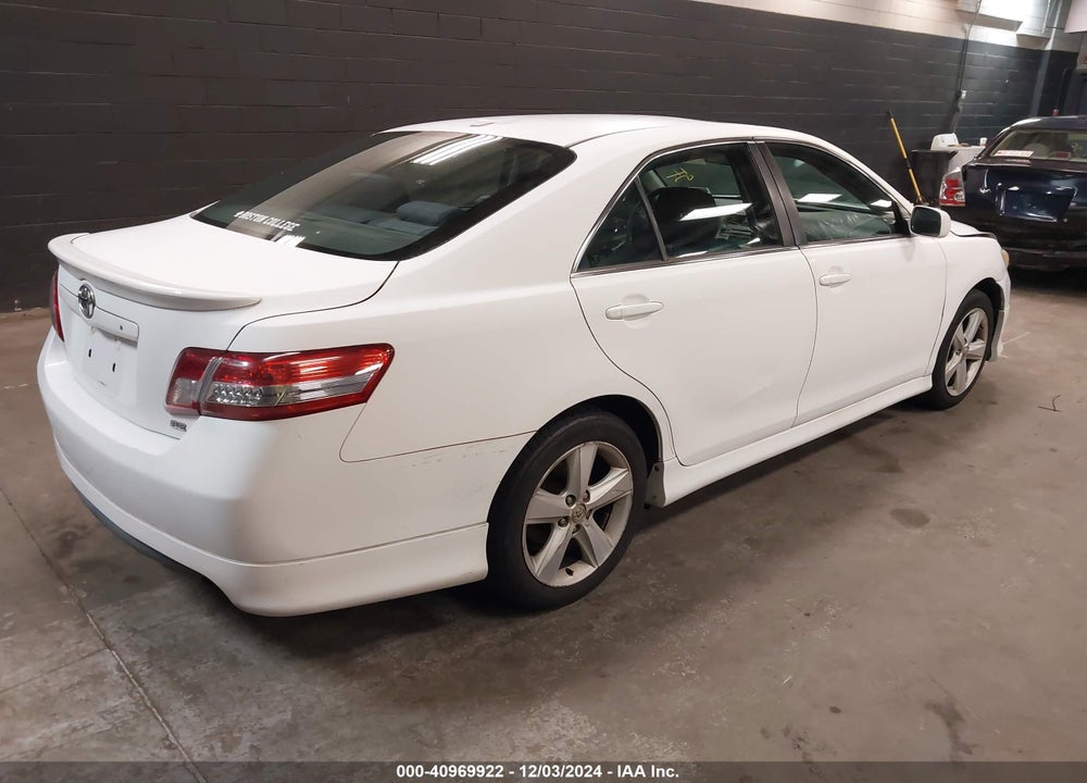 2011 TOYOTA CAMRY SE VIN: 4T1BF3EK1BU719364