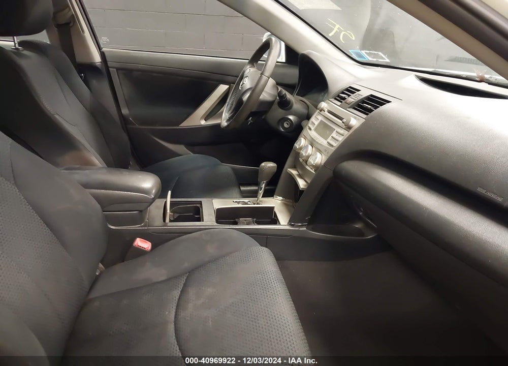 2011 TOYOTA CAMRY SE VIN: 4T1BF3EK1BU719364