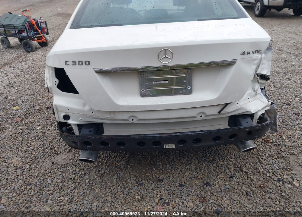 2010 MERCEDES-BENZ C 300 LUXURY 4MATIC/SPORT 4MATIC VIN: WDDGF8BB9AR095591