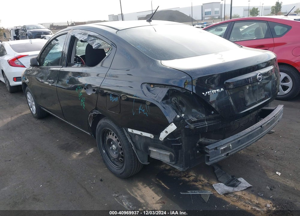 2015 NISSAN VERSA 1.6 S+ VIN: 3N1CN7AP0FL869246