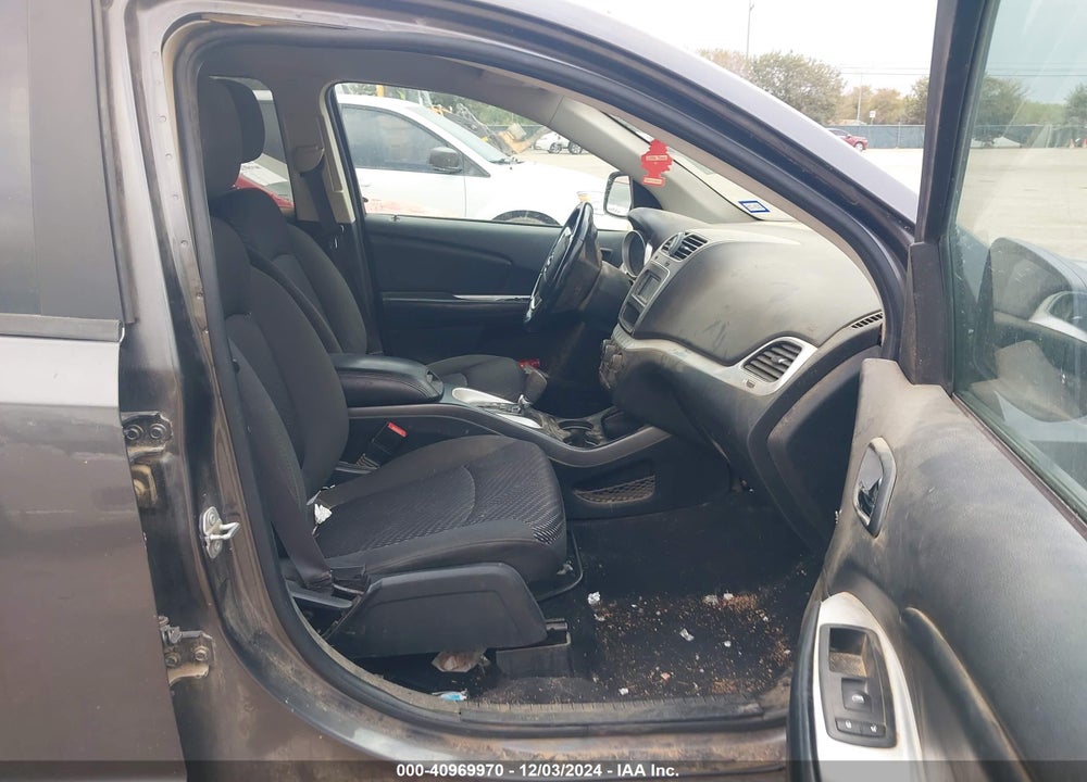 2018 DODGE JOURNEY SE VIN: 3C4PDCAB8JT275480