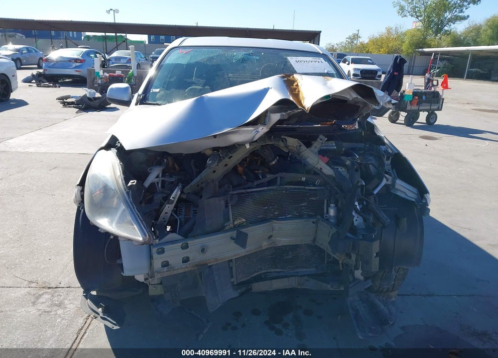 2013 NISSAN VERSA 1.6 SV VIN: 3N1CN7AP4DL864001