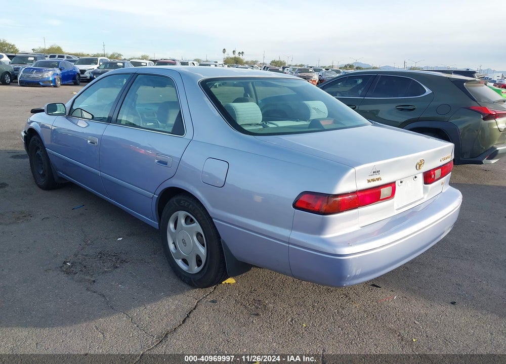 1998 TOYOTA CAMRY LE V6 VIN: 4T1BF22K5WU063772