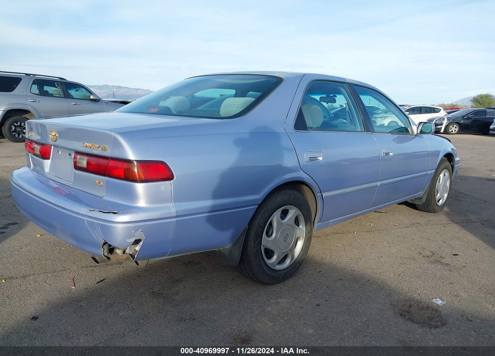 1998 TOYOTA CAMRY LE V6 VIN: 4T1BF22K5WU063772