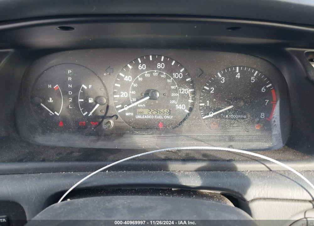 1998 TOYOTA CAMRY LE V6 VIN: 4T1BF22K5WU063772