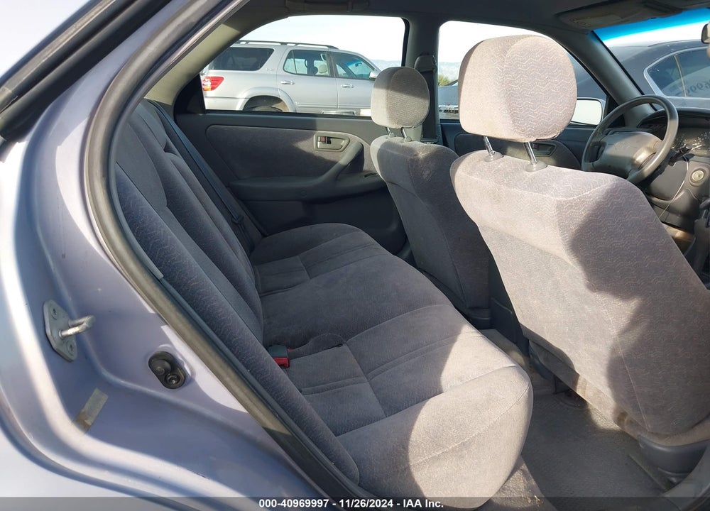 1998 TOYOTA CAMRY LE V6 VIN: 4T1BF22K5WU063772