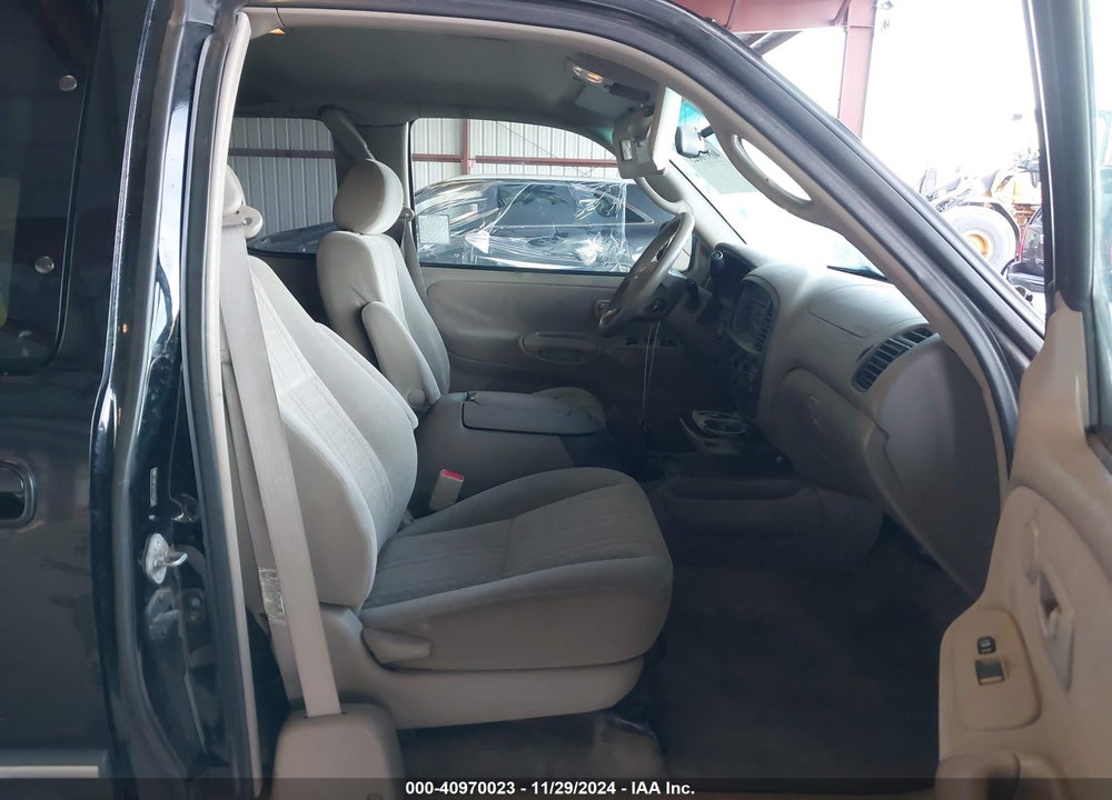 2005 TOYOTA TUNDRA SR5 V8 VIN: 5TBRT34155S462280