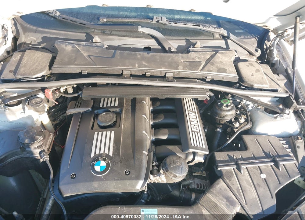 2008 BMW 328XI VIN: WBAVC93548K039065