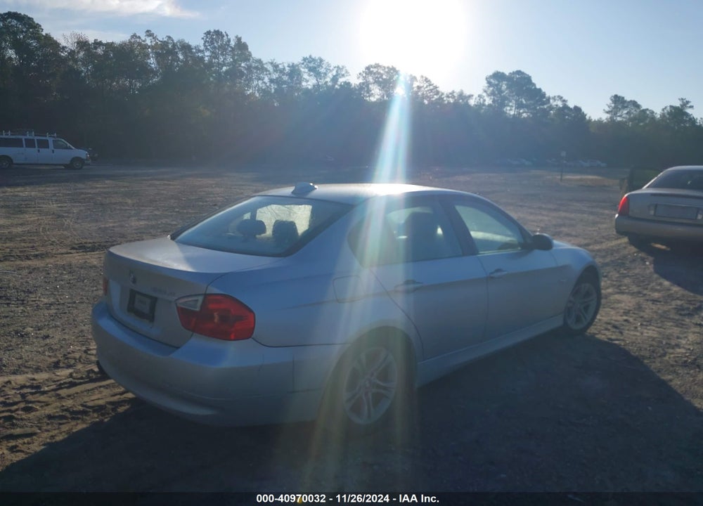 2008 BMW 328XI VIN: WBAVC93548K039065