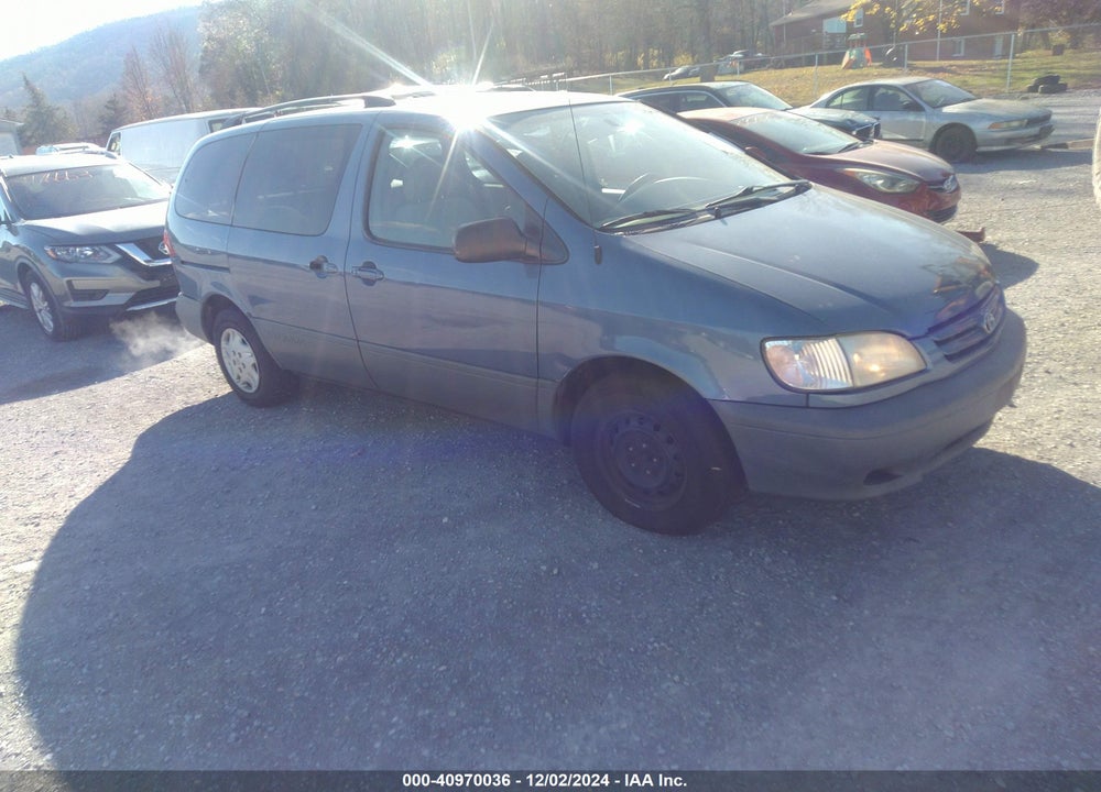 2002 TOYOTA SIENNA CE VIN: 4T3ZF19C22U438543
