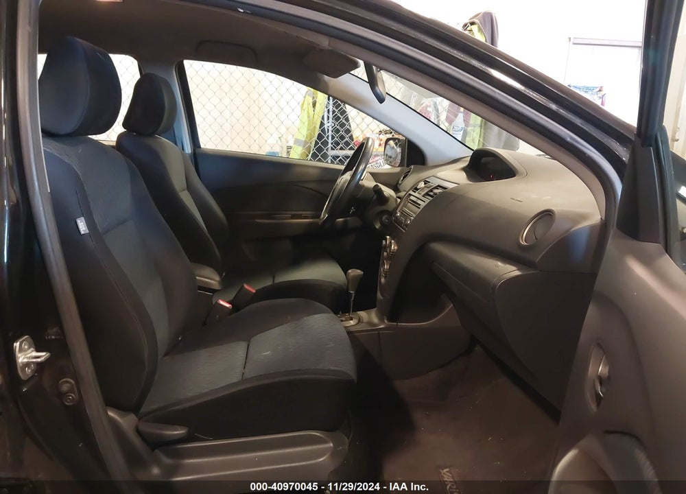 2009 TOYOTA YARIS VIN: JTDBT903791311642