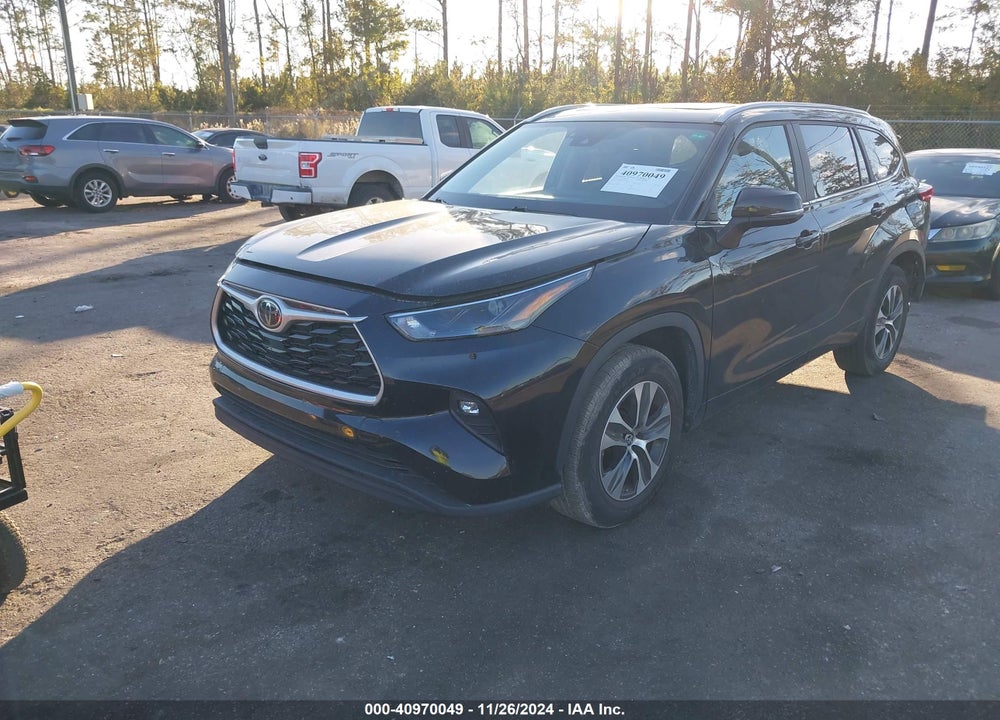 2023 TOYOTA HIGHLANDER XLE VIN: 5TDKDRAH2PS014608