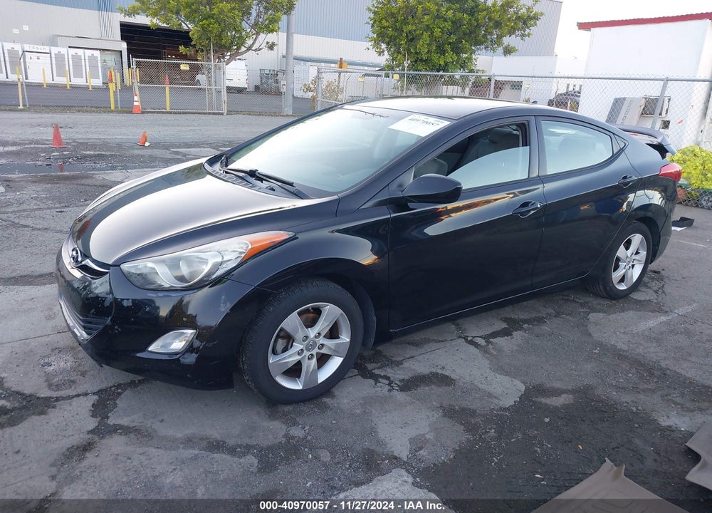 2013 HYUNDAI ELANTRA GLS VIN: KMHDH4AE9DU789075