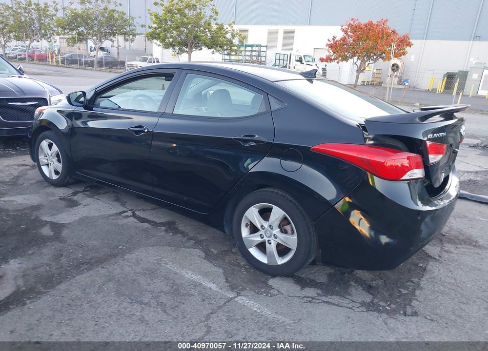 2013 HYUNDAI ELANTRA GLS VIN: KMHDH4AE9DU789075