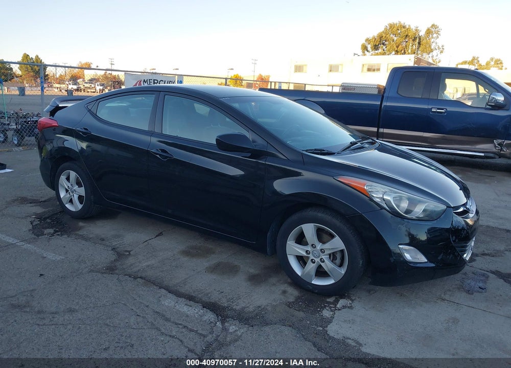 2013 HYUNDAI ELANTRA GLS VIN: KMHDH4AE9DU789075