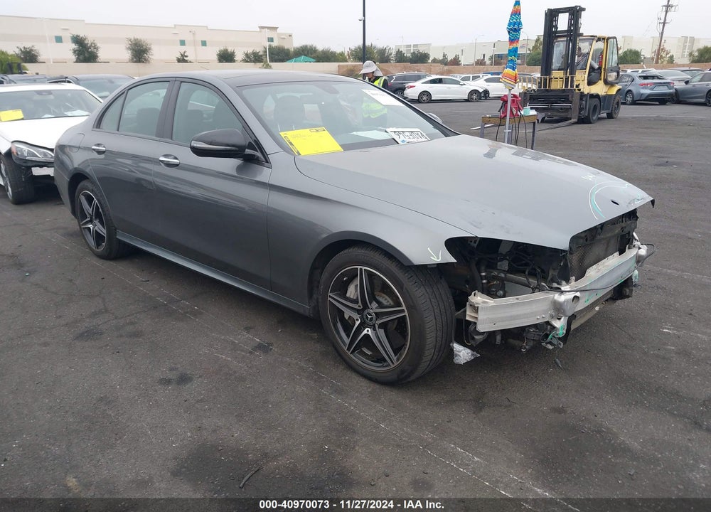 2018 MERCEDES-BENZ E 300 VIN: WDDZF4JB6JA442988