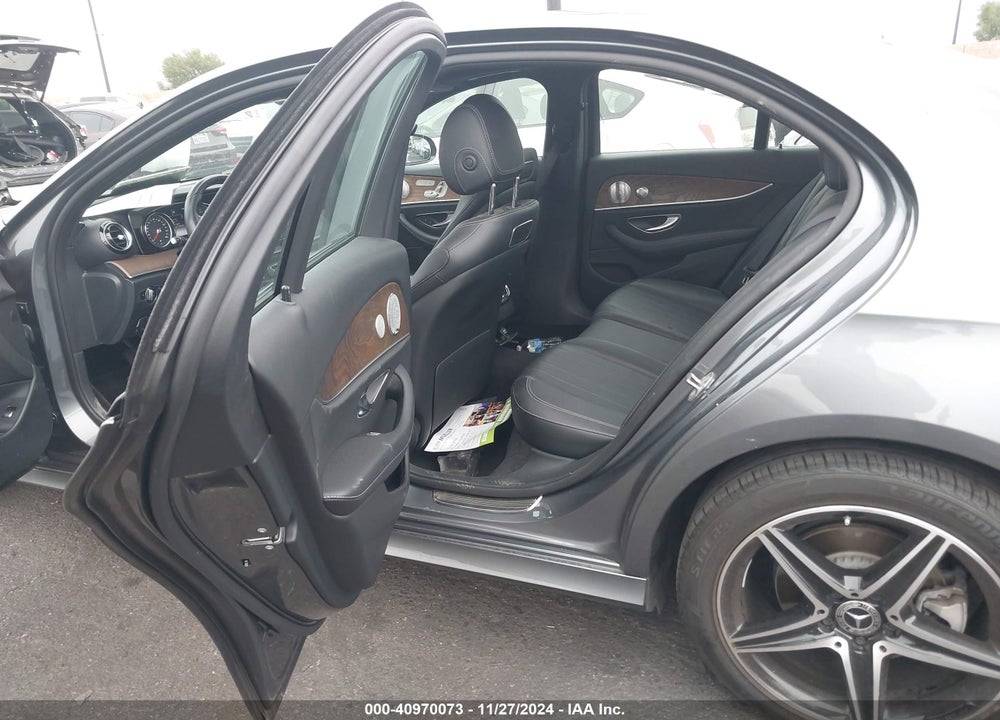 2018 MERCEDES-BENZ E 300 VIN: WDDZF4JB6JA442988