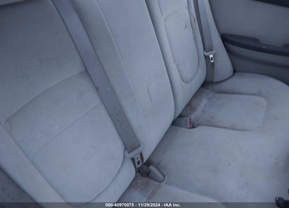 2004 KIA SPECTRA EX/LX VIN: KNAFE122245045530