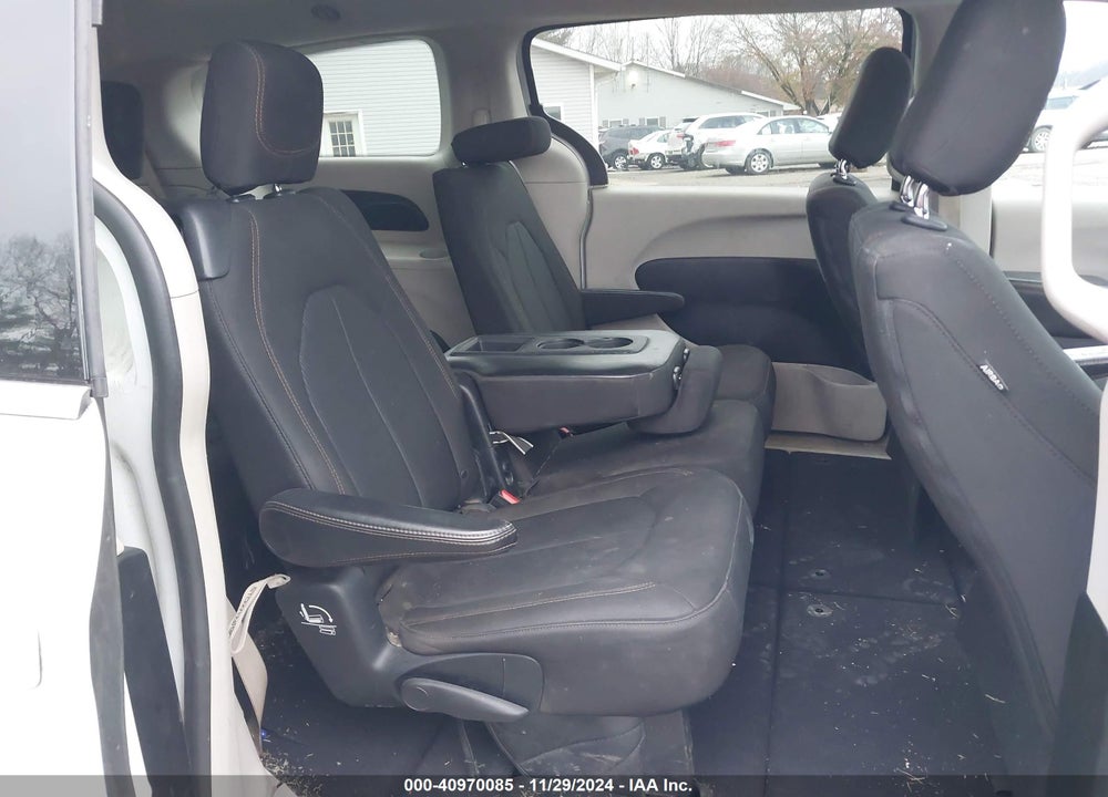 2017 CHRYSLER PACIFICA LX VIN: 2C4RC1CG6HR608734