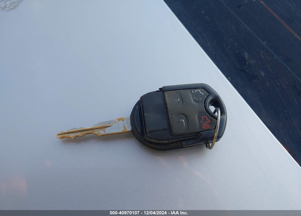 2014 FORD MUSTANG V6 VIN: 1ZVBP8EM3E5210663
