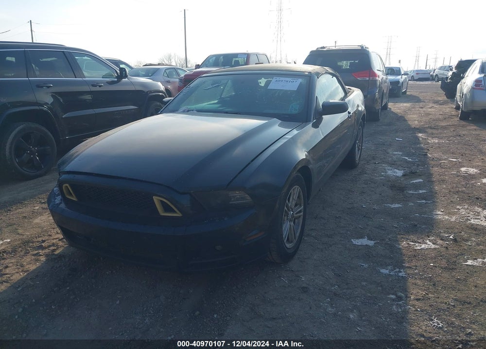 2014 FORD MUSTANG V6 VIN: 1ZVBP8EM3E5210663