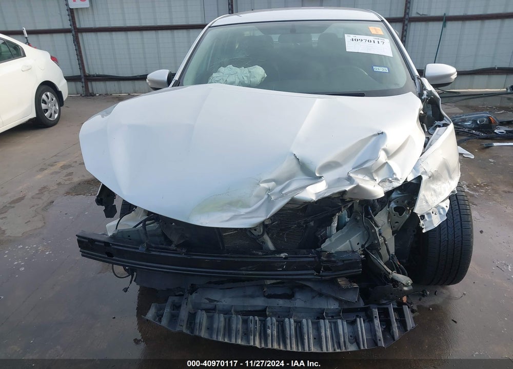 2017 NISSAN SENTRA SR VIN: 3N1AB7AP5HY342907