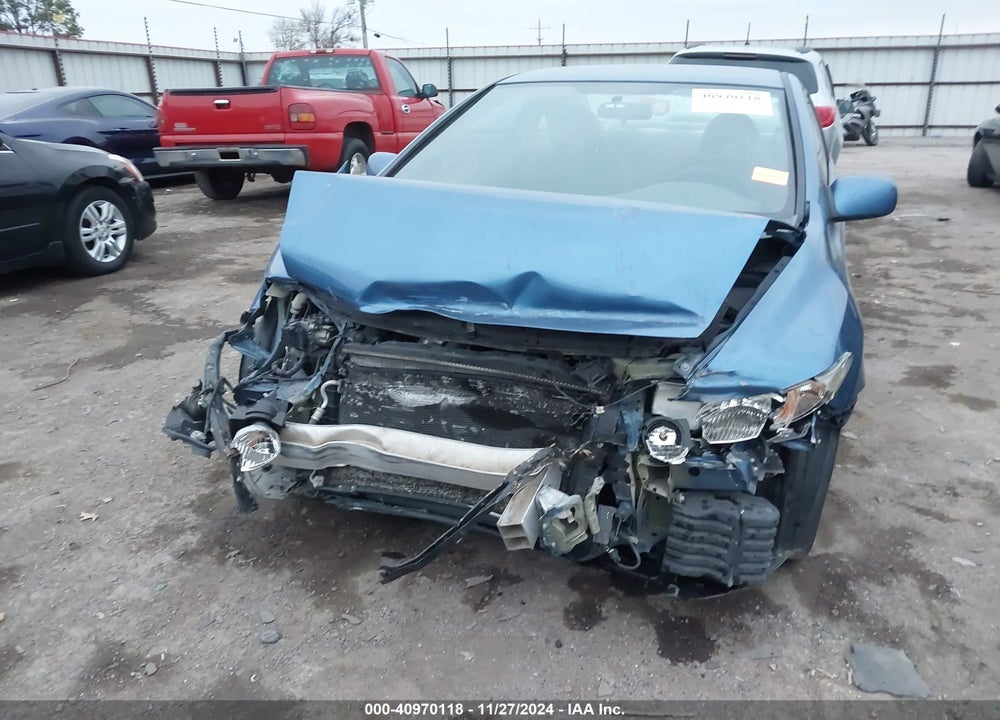 2011 HONDA CIVIC LX VIN: 2HGFG1B64BH513104