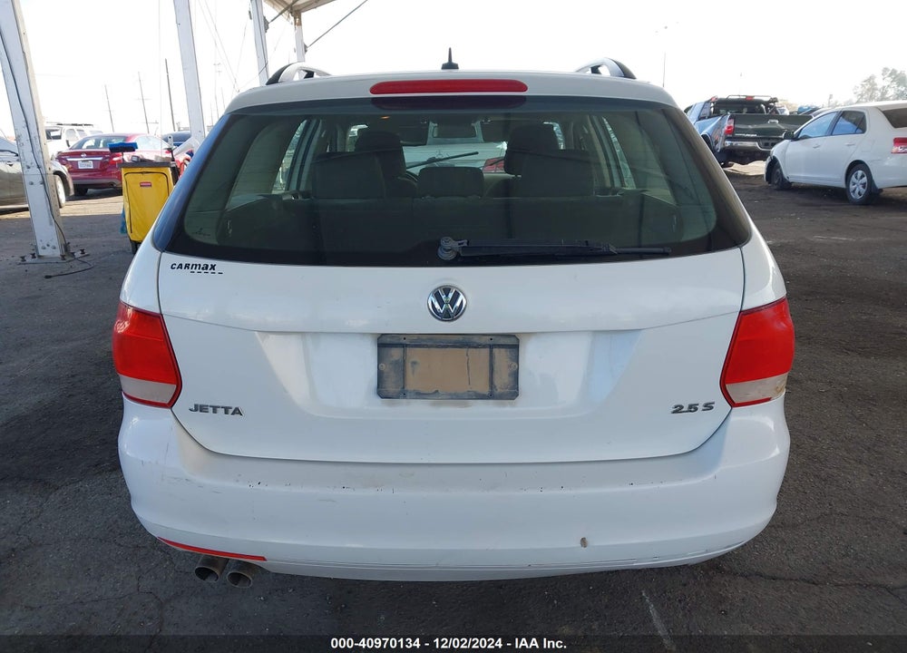 2013 VOLKSWAGEN JETTA SPORTWAGEN 2.5L S VIN: 3VWPP7AJ1DM692733