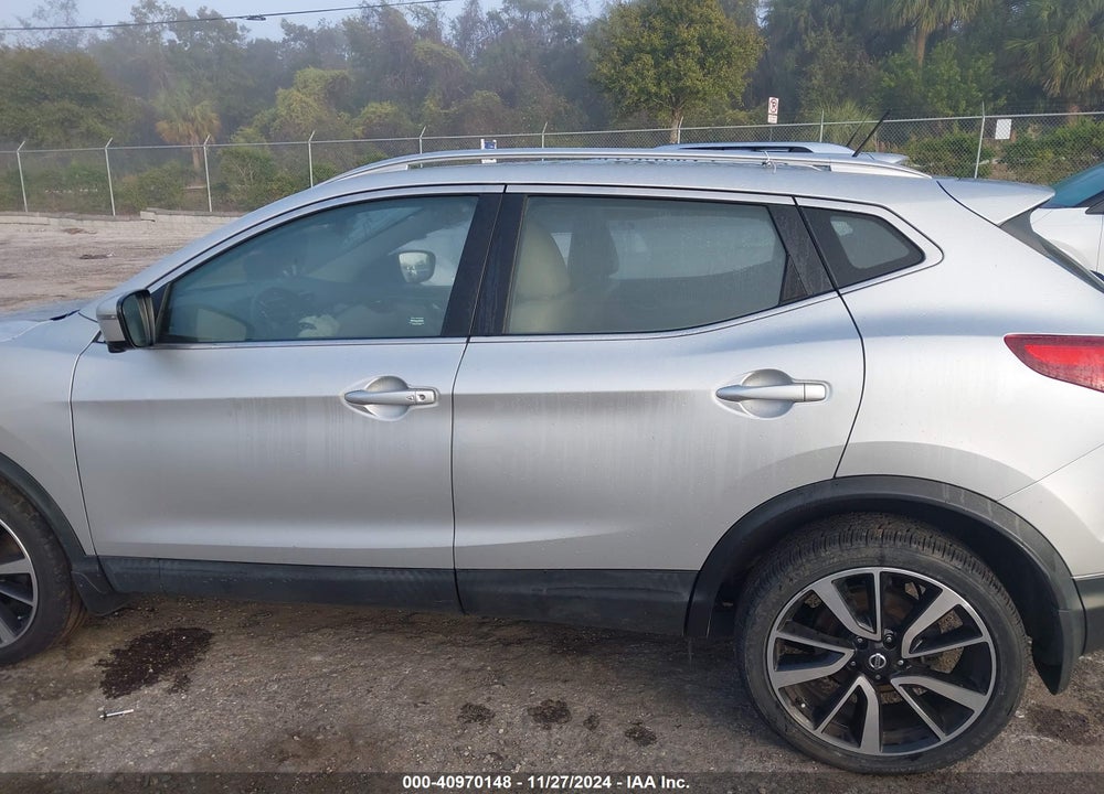 2018 NISSAN ROGUE SPORT SL VIN: JN1BJ1CP3JW500563